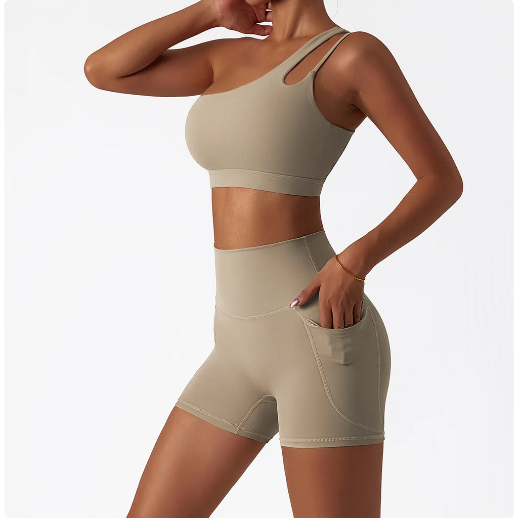 Sujetador Deportivo Asimétrico de Alta Sujeción – Ideal para Gym y Yoga