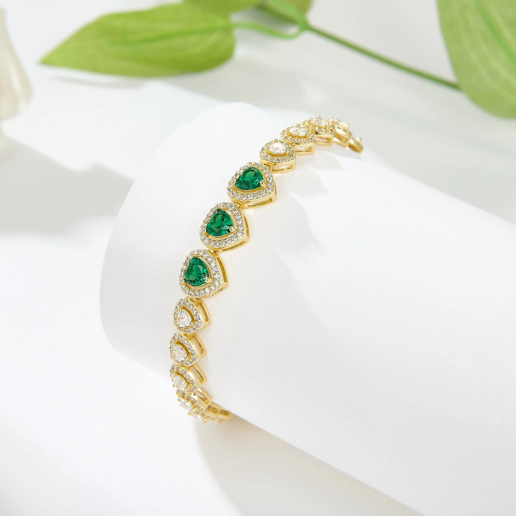 ✨ Pulsera Tennis Dorada con Piedra Verde – Elegancia que Deja Huella ✨