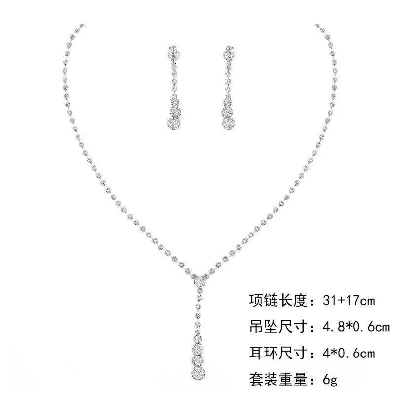 Collar Elegante de Acero Inoxidable – Estilo Clásico para Mujer