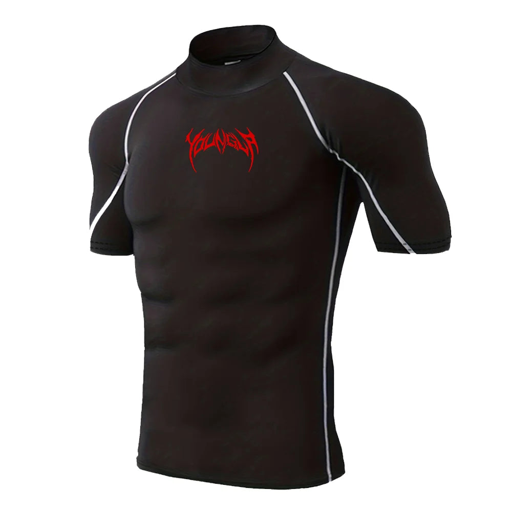 Camiseta Deportiva Hombre Gothic Fit – Ajustada, Cuello Alto y Secado Rápido (S–3XL)